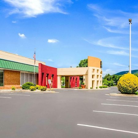Quality Inn Roanoke Airport Ngoại thất bức ảnh