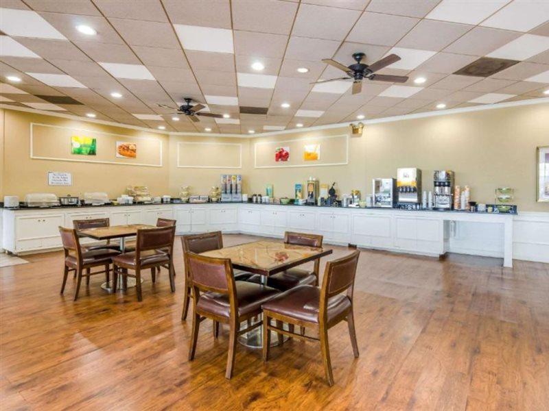 Quality Inn Roanoke Airport Ngoại thất bức ảnh
