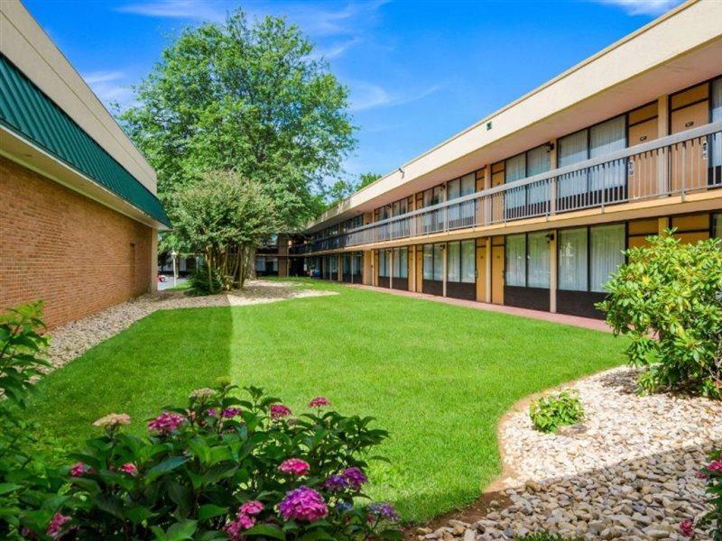 Quality Inn Roanoke Airport Ngoại thất bức ảnh
