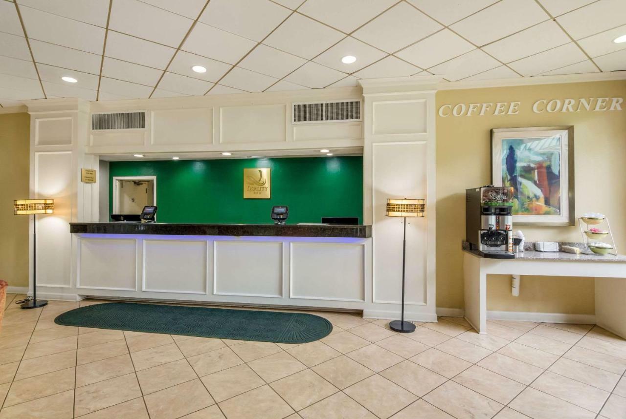 Quality Inn Roanoke Airport Ngoại thất bức ảnh