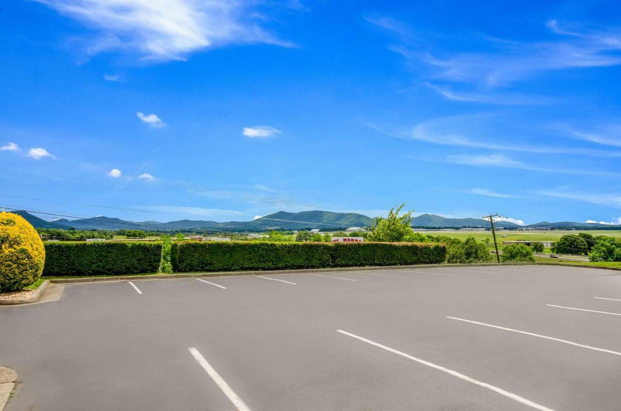 Quality Inn Roanoke Airport Ngoại thất bức ảnh