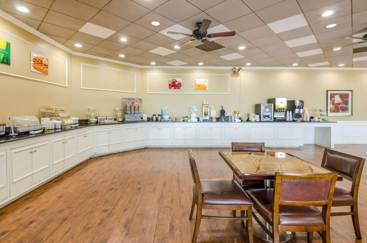 Quality Inn Roanoke Airport Ngoại thất bức ảnh